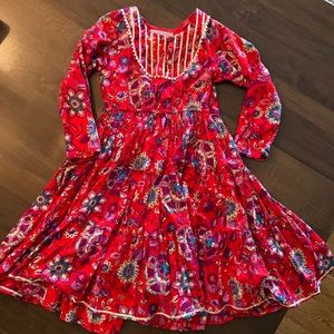 Chasing Fireflies gorgeous dress, size 4 ❤️